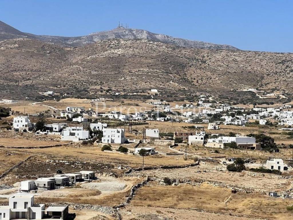 Θέα από το αγροτεμάχιο