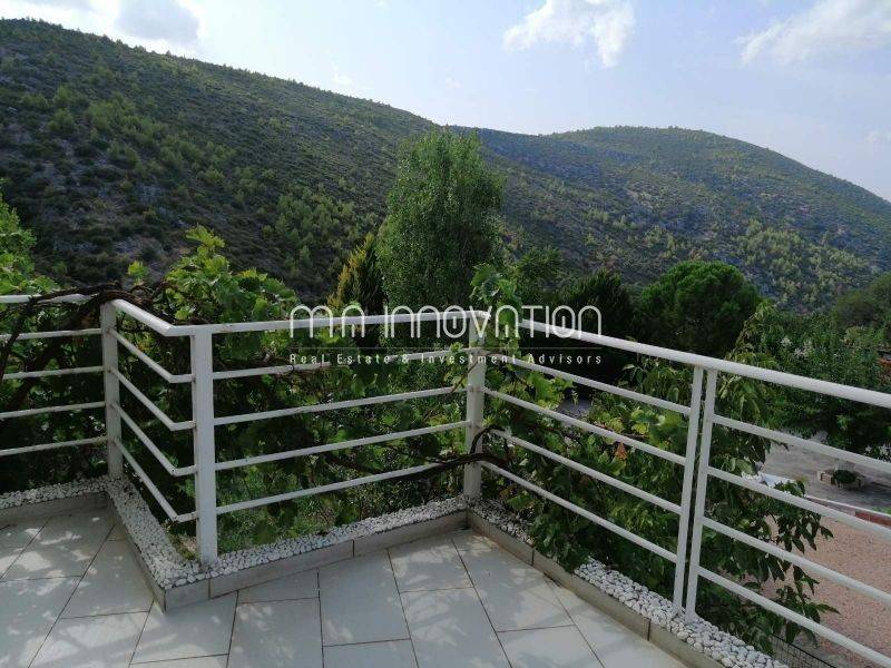 Θέα από μπαλκόνι