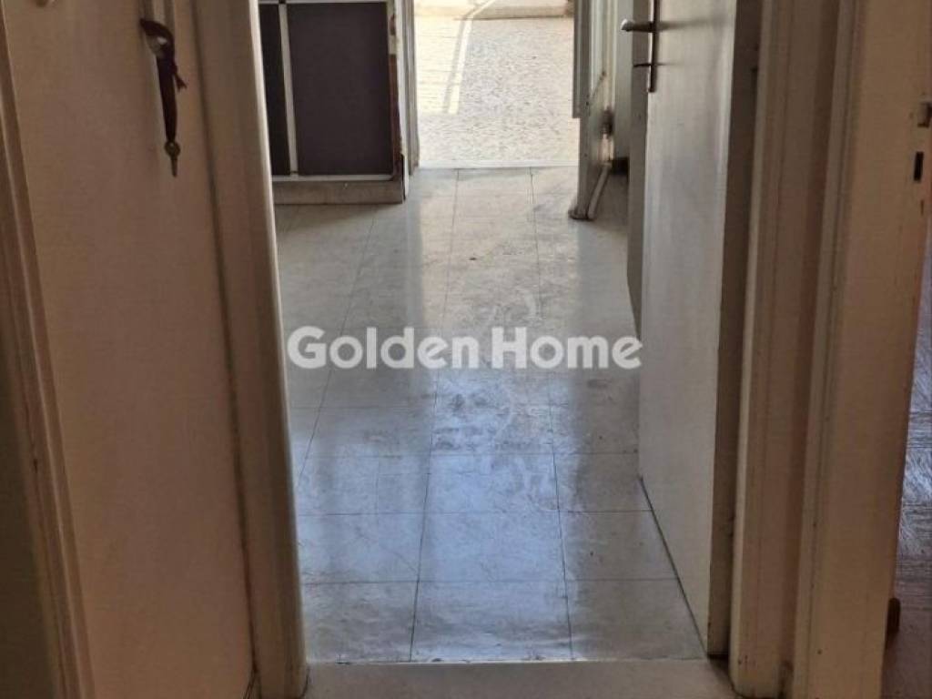 Χολ - Διάδρομος