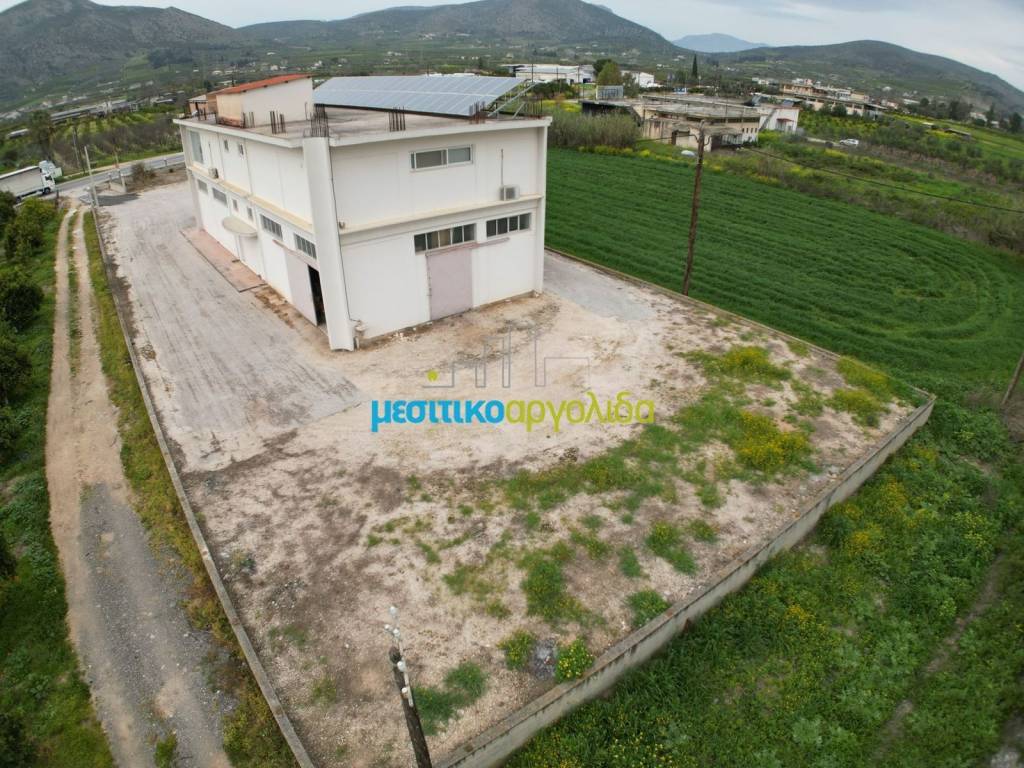 Εσωτερικοι χώροι