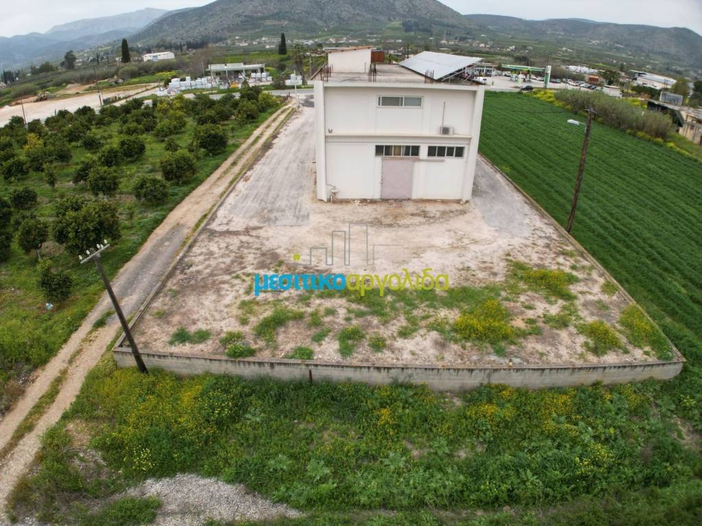 Εσωτερικοι χώροι