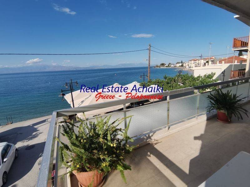 Θέα από μπαλκόνι