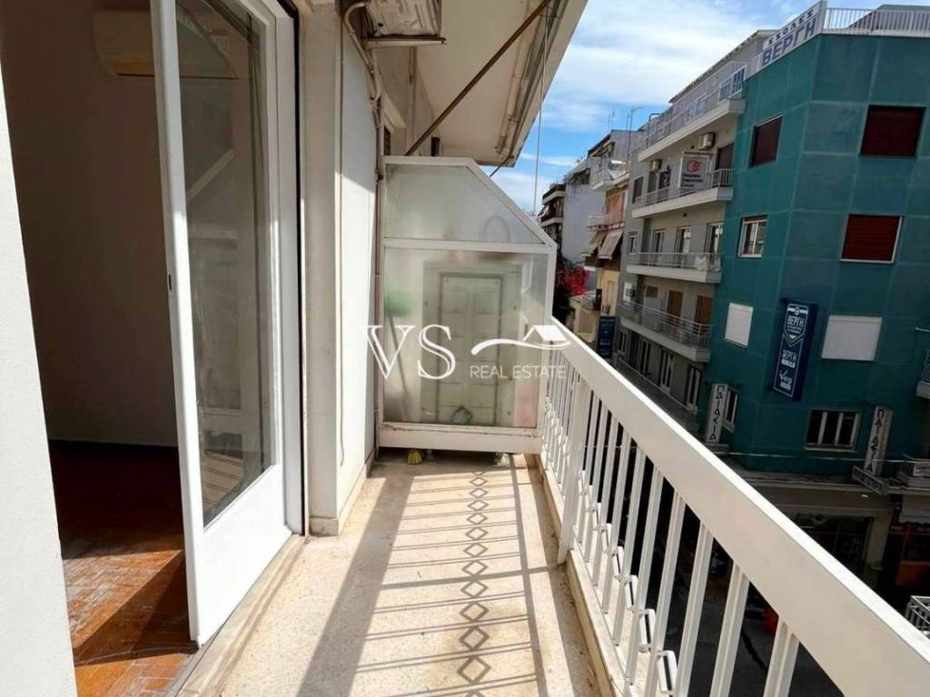 Θέα απο μπαλκόνι