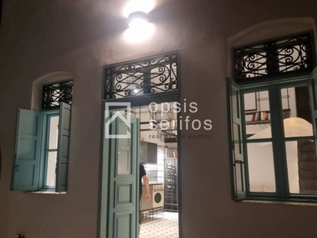 Εσωτερικοι χώροι