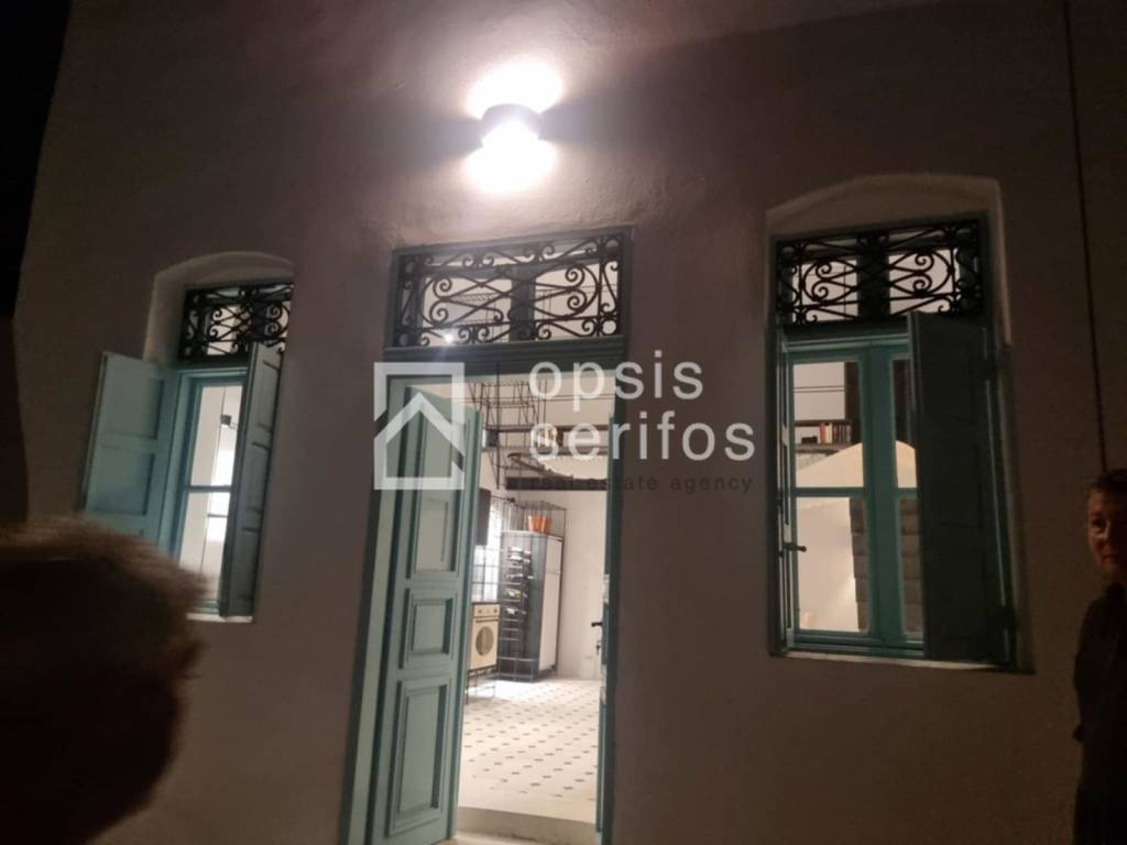 Εσωτερικοι χώροι