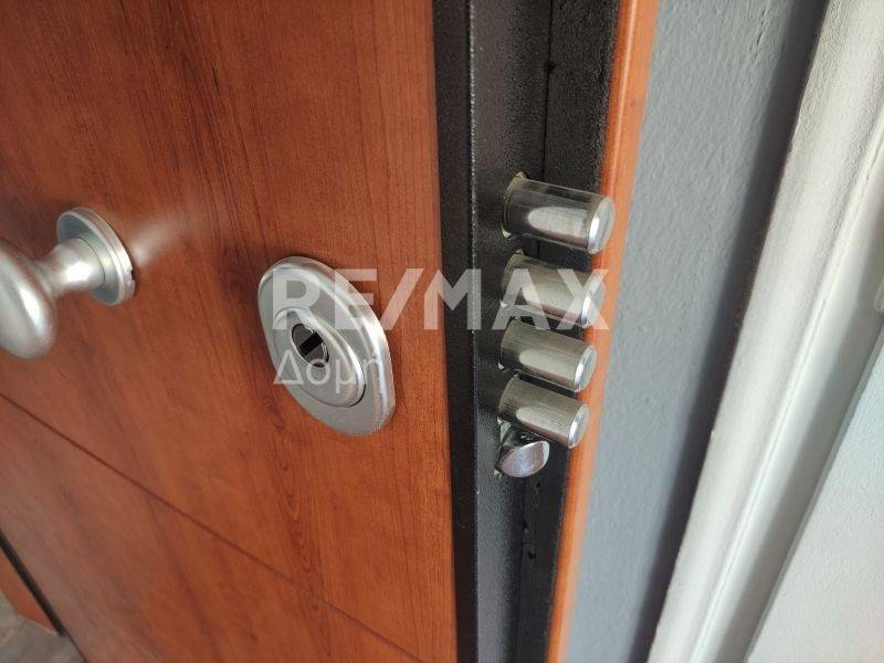 Θωρακισμένη πόρτα