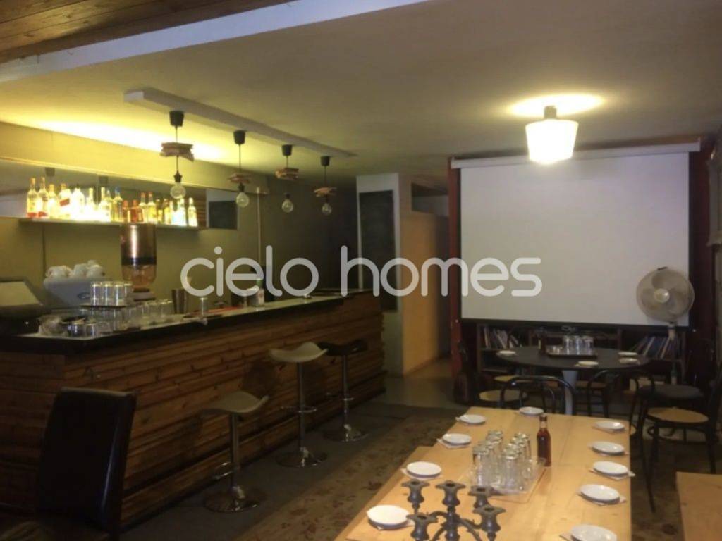 Εσωτερικοι χώροι