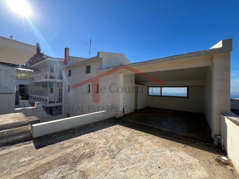 Θέα από μπαλκόνι