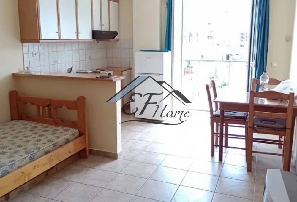 Ενιαίος χώρος κουζίνα-υπνοδωμάτιο