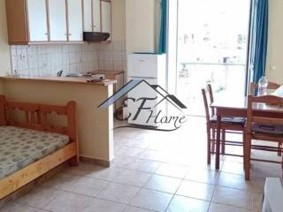 Ενιαίος χώρος κουζίνα-υπνοδωμάτιο