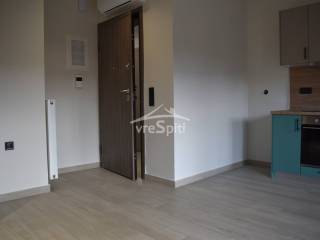 ΑΠΟΨΗ ΚΟΥΖΙΝΑΣ-ΕΙΣΟΔΟΣ