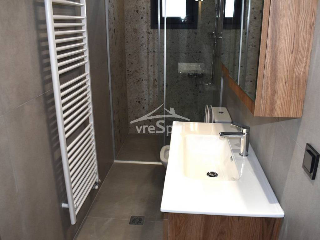 ΑΠΟΨΗ ΛΟΥΤΡΟΥ