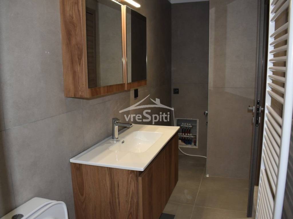 ΑΠΟΨΗ ΛΟΥΤΡΟΥ