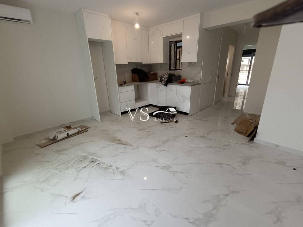 Σαλοκουζίνα