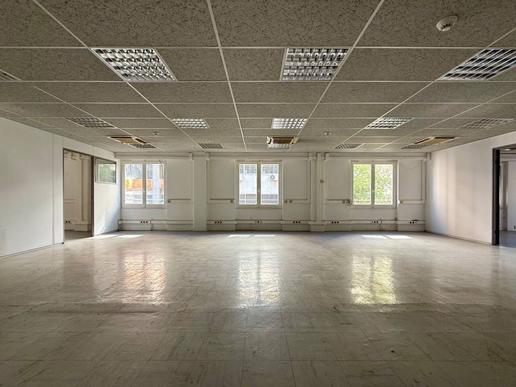 platia_karitsi_commercial_office_for_rent