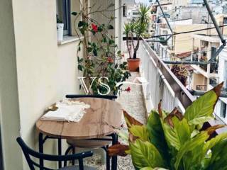 Θέα απο μπαλκόνι