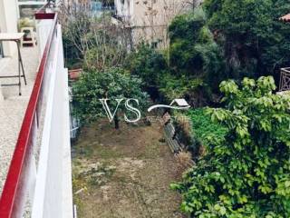 Θέα απο μπαλκόνι