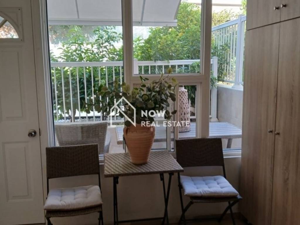 Θέα από μπαλκόνι