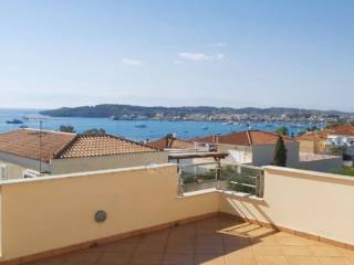 Θέα από μπαλκόνι