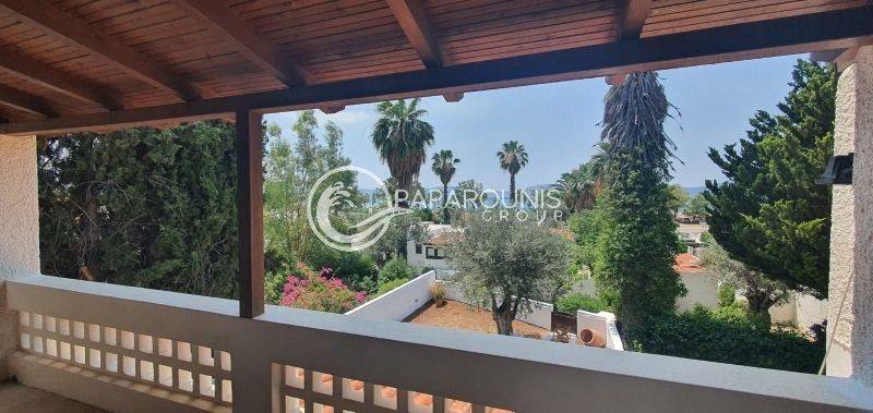 Θέα από μπαλκόνι