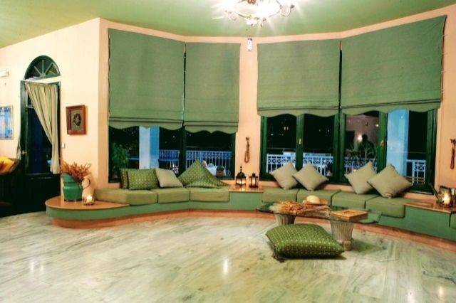 Εσωτερικοι χώροι