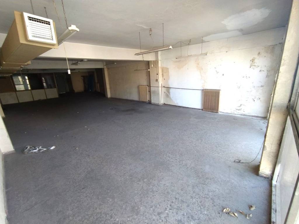 ANYPLACE MESITIKES YPERESIES