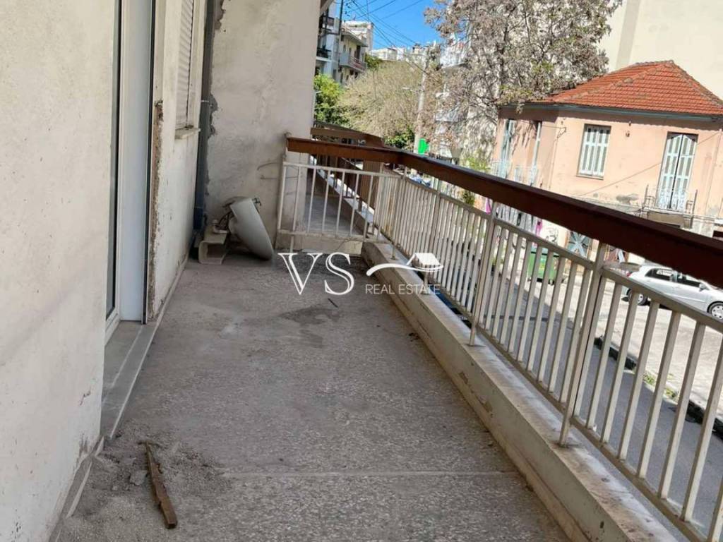 Θέα απο μπαλκόνι