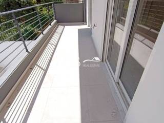 Θέα απο μπαλκόνι