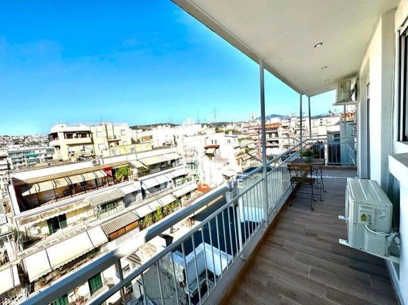 Θέα από μπαλκόνι