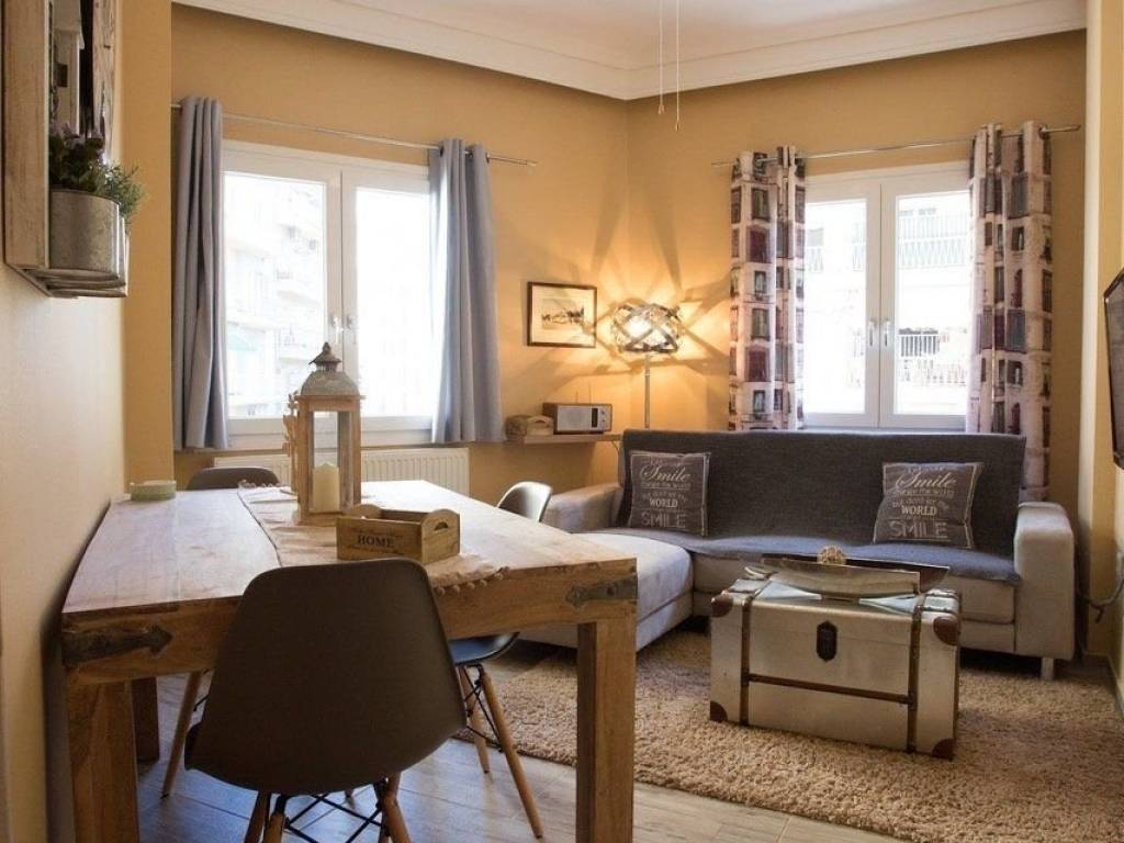 Forumland Real Estate, Καθιστικό