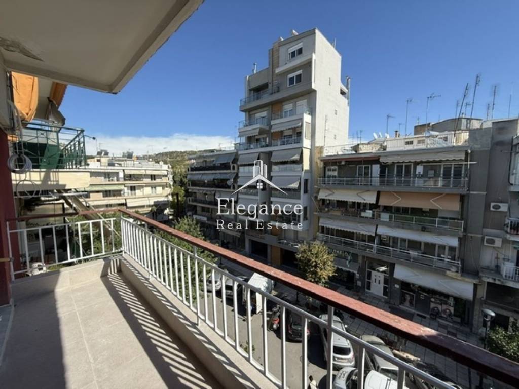 Θέα από μπαλκόνι