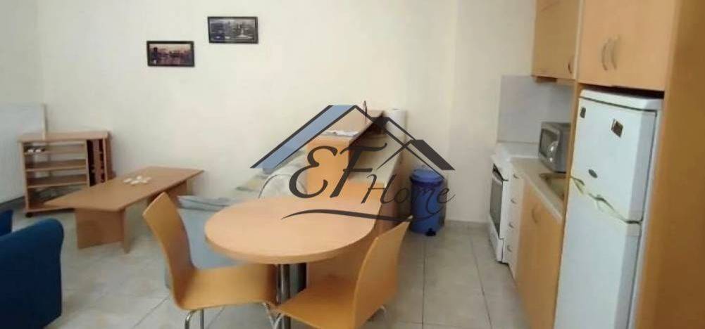 Ενιαίος χώρος κουζίνα-σαλόνι