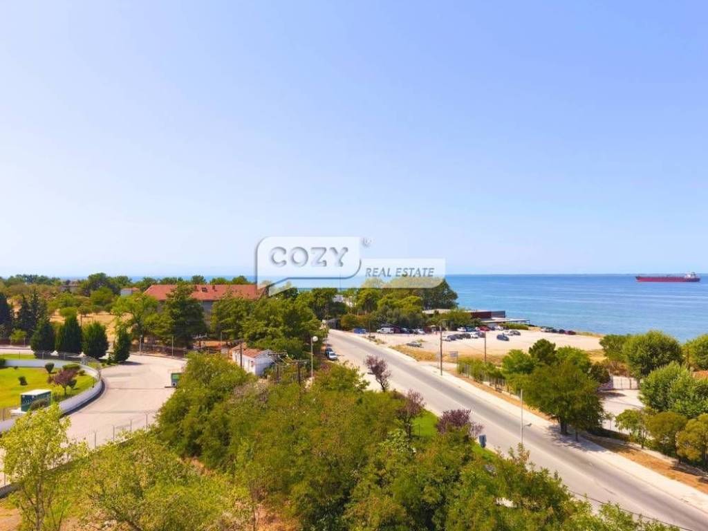 Θέα απο μπαλκόνι