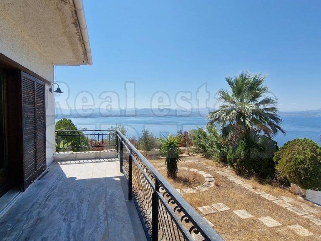 Η θέα από την θάλασσα