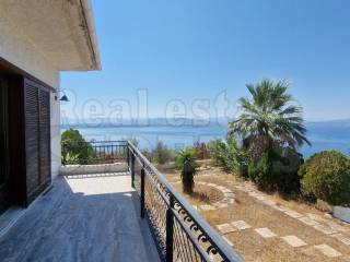 Η θέα από την θάλασσα