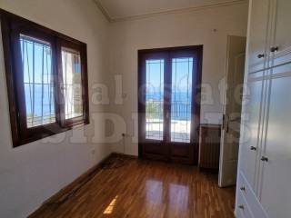 1 Υπνοδωμάτιο πρώτου ορόφου