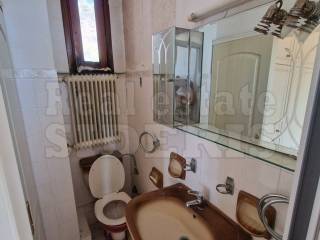 Τουαλέτα επισκεπτών