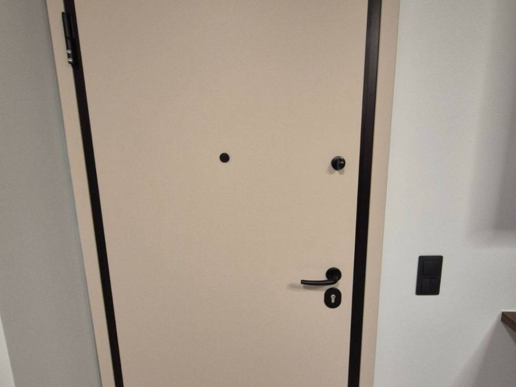 ΠΟΡΤΑ ΑΣΦΑΛΕΙΑΣ