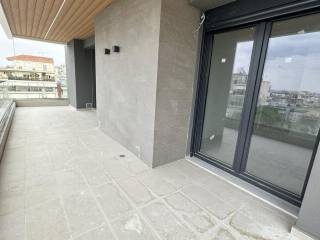 Forumland Real Estate, Βεράντες