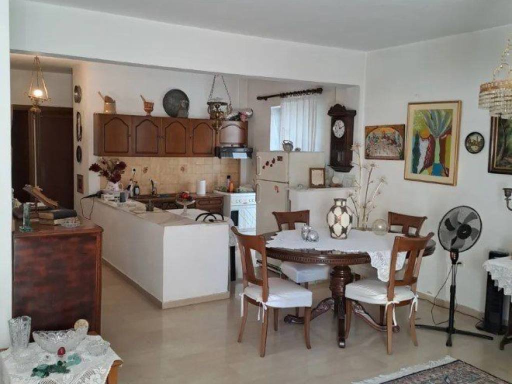 Forumland Real Estate, Σαλοκουζίνα