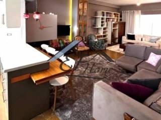 Ενιαίος χώρος κουζίνα-σαλόνι