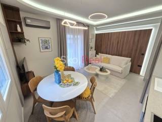 Σαλοκουζίνα