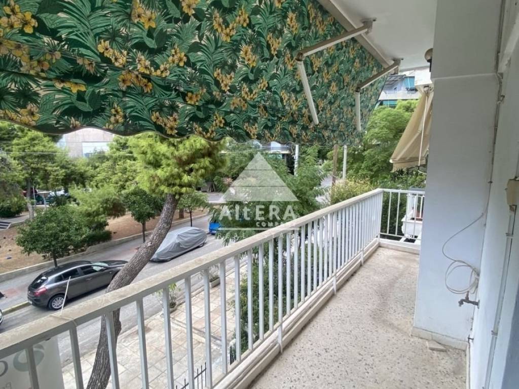 Θέα από μπαλκόνι