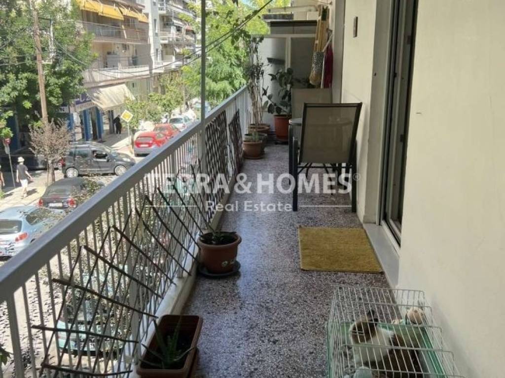 Θέα από μπαλκόνι