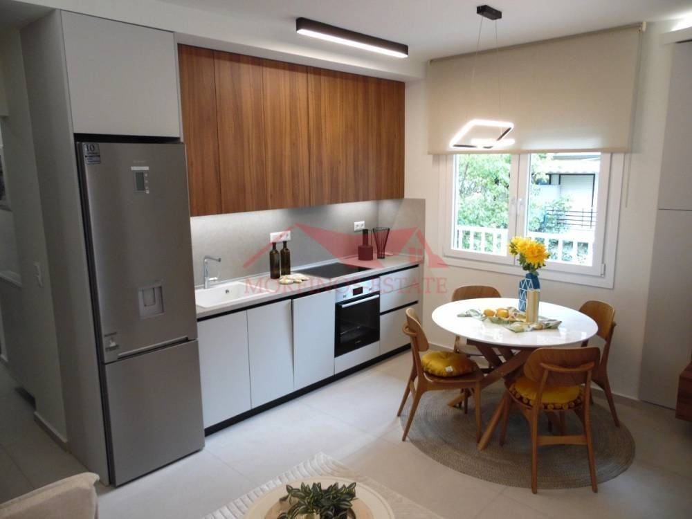 Σαλοκουζίνα