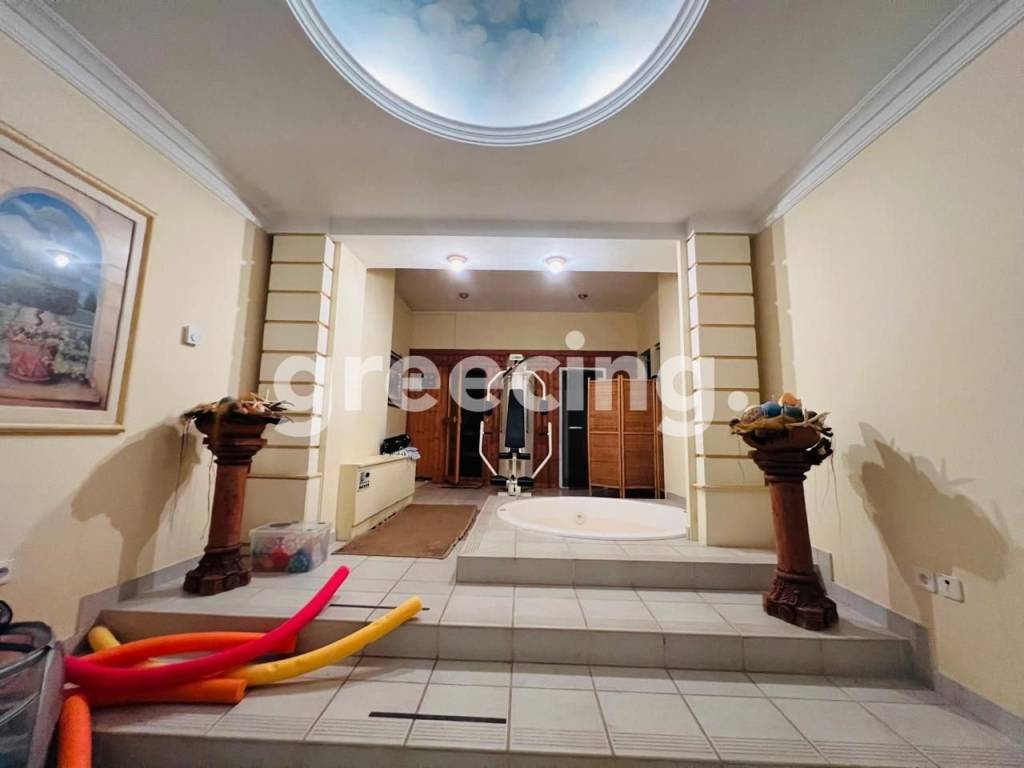 Εσωτερικοι χώροι