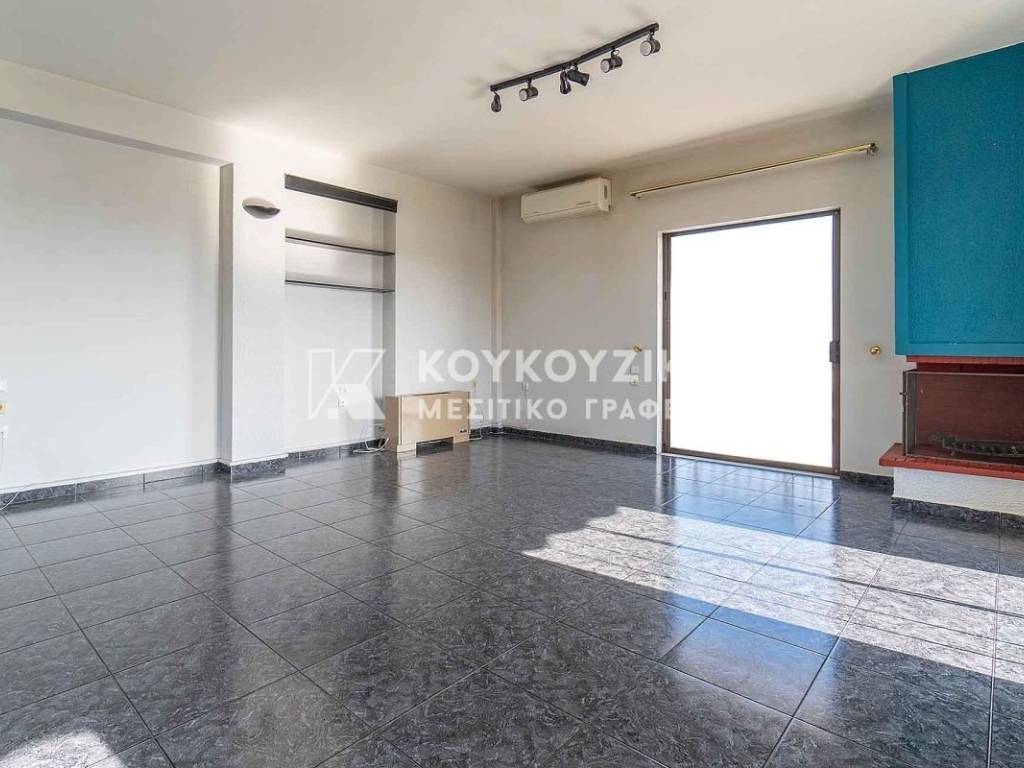 Σαλοκουζίνα