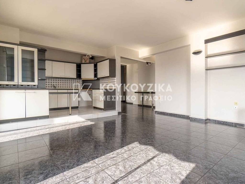 Σαλοκουζίνα