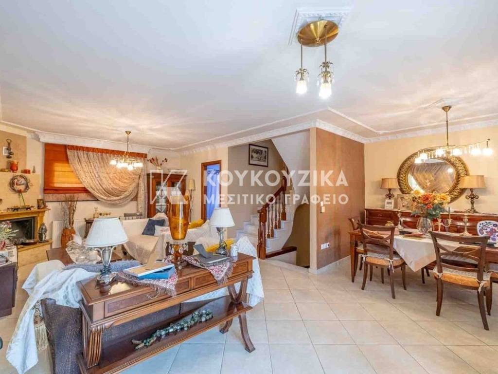 Σαλοκουζίνα