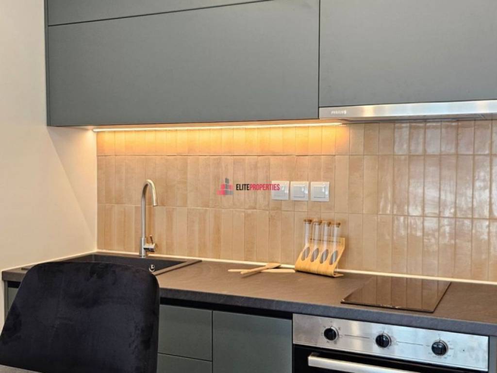 ΣΑΛΟΚΟΥΖΙΝΑ